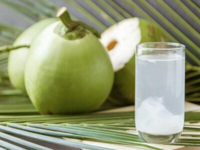 Các cách chữa đau dạ dày bằng quả dừa được dùng nhiều nhất hiện nay