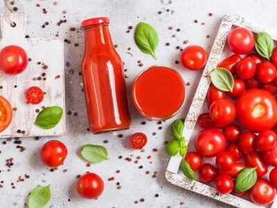 Ngoài làm đẹp ra, công dụng của cà chua sẽ khiến bạn rất bất ngờ!